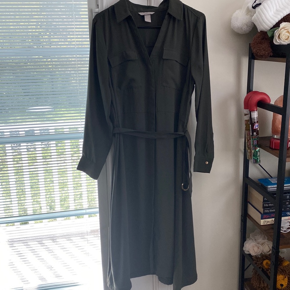 Women’s Long Sleeve Button Down Dress with Belt